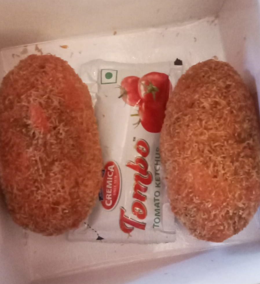 Snacks Box & Refreshment Pack