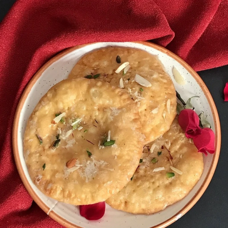 Hing Besan Masala Mathri