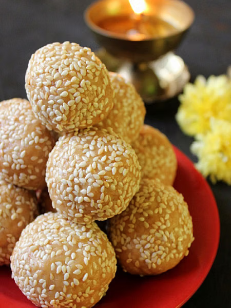 Mawa Tillkut Laddoo