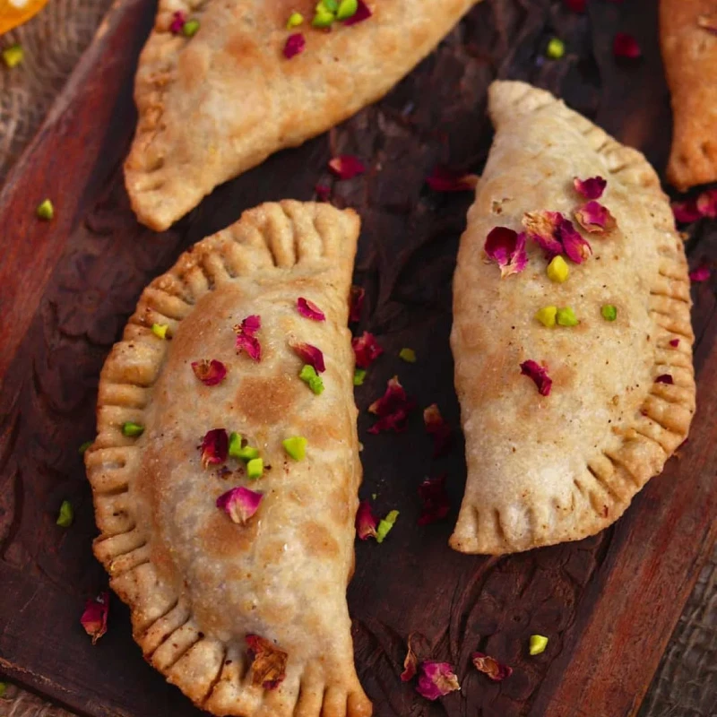 Desi Ghee Dryfruits Gujiya