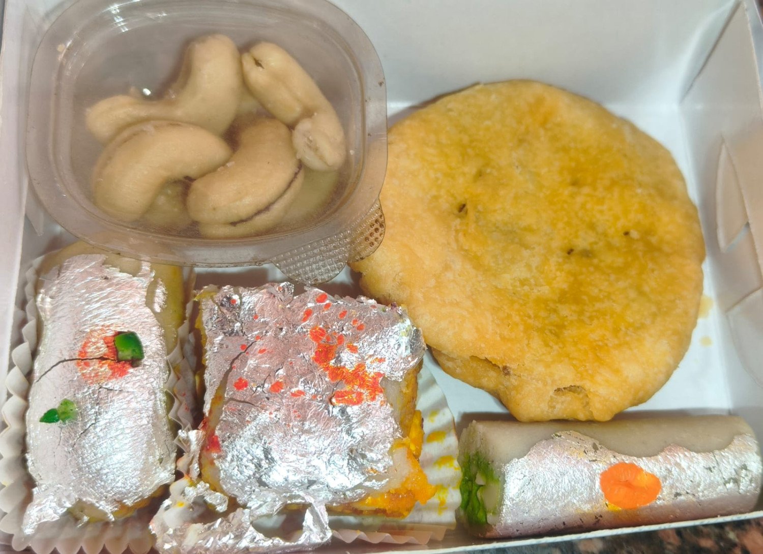 Snacks Box & Refreshment Pack