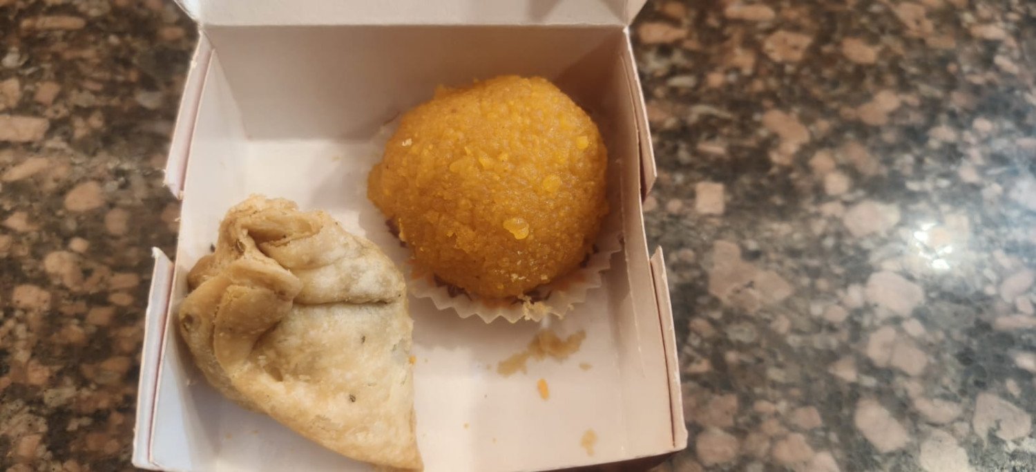 Snacks Box & Refreshment Pack