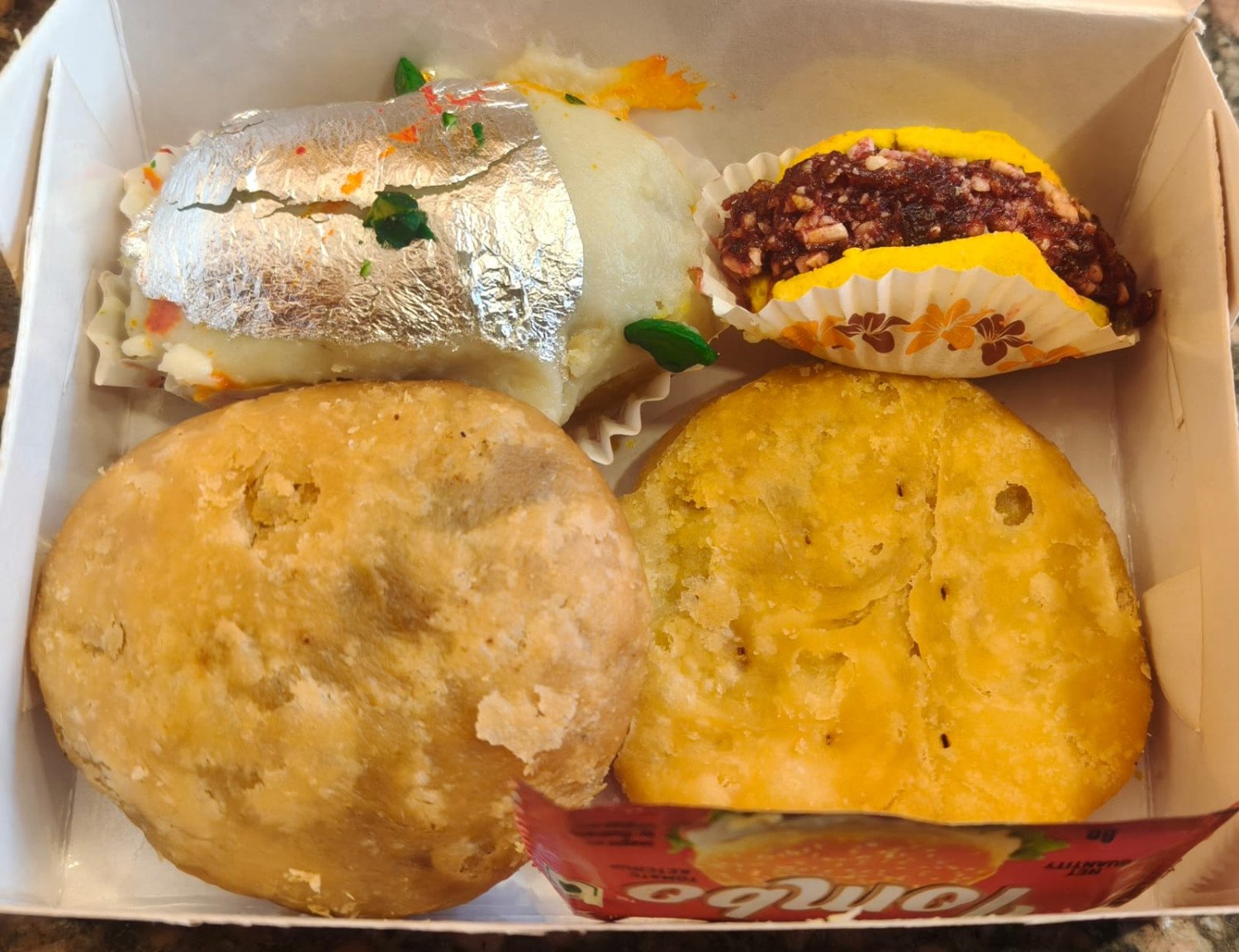 Snacks Box & Refreshment Pack